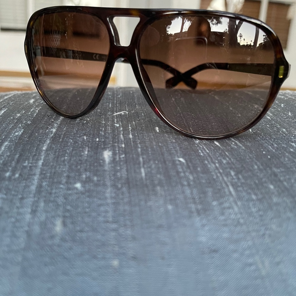 D&G sunglasses - Picture 6 of 8